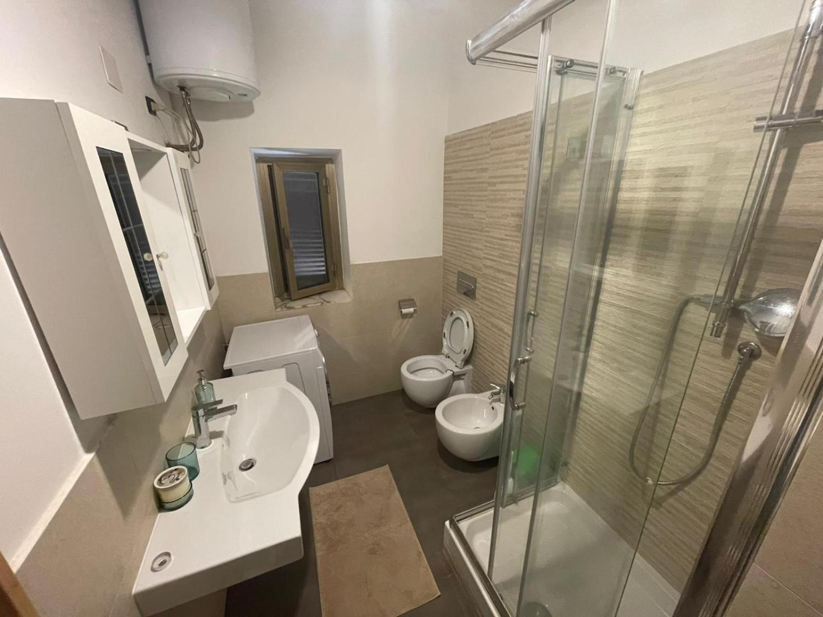 San Lorenzo Private Apartment Rome